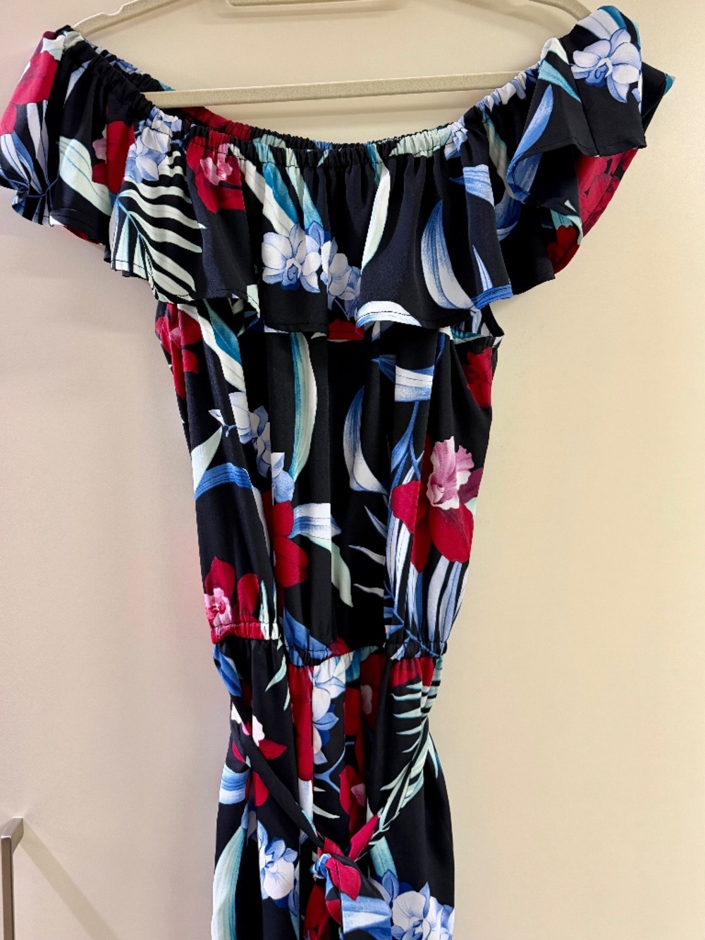 Tommy Bahama Off Shoulder Floral Jumpsuit Size S
